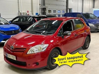 Käytetty 2011 Toyota Auris Terra Viistoperä | 7 980 € (Hyvä tarjous)