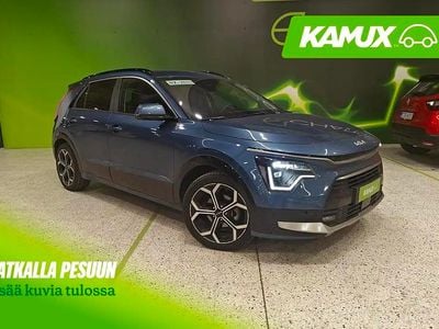 Käytetty Kia Niro Spirit 105 HP (77 kW) 2023 Sininen Katumaasturi
