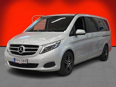 Käytetty 2016 Mercedes V250 Tila-auto | 38 990 € (Perustarjous)