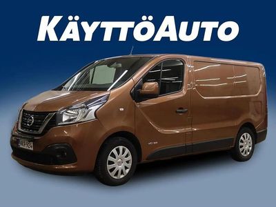 Käytetty Nissan NV300 Comfort 125 HP (91 kW) 2017 Ruskea/beige Van