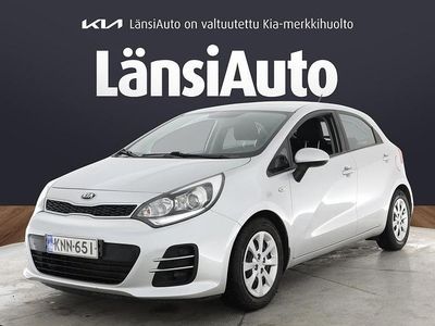Käytetty Kia Rio EX 109 HP (80 kW) 2016 Hopea Viistoperä