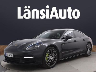 Käytetty 2018 Porsche Panamera 4 Sport Sedan | 51 990 € (Perustarjous)