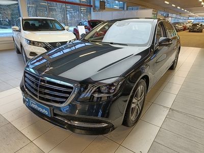 Musta Käytetty 2020 Mercedes S560 Premium Sedan | 84 990 €
