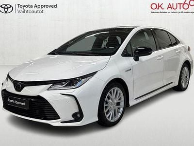 Pure white 2mq/20 Käytetty 2022 Toyota Corolla Sport Sedan | 21 900 € (Hyvä tarjous)