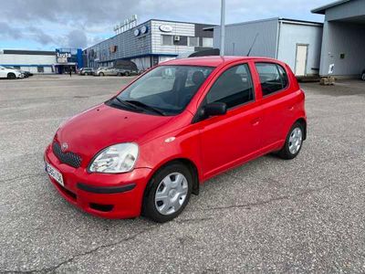 käytetty Toyota Yaris 1,3 VVT-i Linea Terra 5ov / 1om /