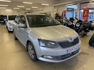 Käytetty 2015 Skoda Fabia Ambition Farmari | 10 900 € (Hieman kallis)