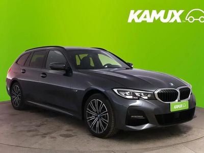 Hopea / harmaa Käytetty 2022 BMW 330e M Sport Farmari | 30 990 € (Hyvä tarjous)