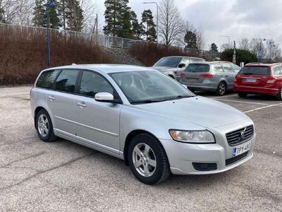 käytetty Volvo V50 1,8 (125 hv) Momentum man