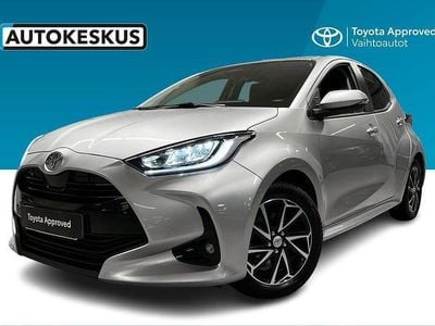 Hopea Käytetty 2024 Toyota Yaris Hybrid Plus Viistoperä | 22 490 € (Hyvä tarjous)