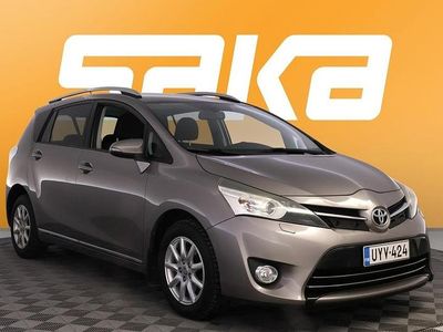 Käytetty Toyota Verso Active 112 HP (82 kW) 2014 Tila-auto