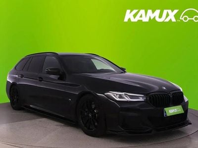 Musta Käytetty 2021 BMW 530e M Sport Farmari | 35 890 € (Hieman kallis)