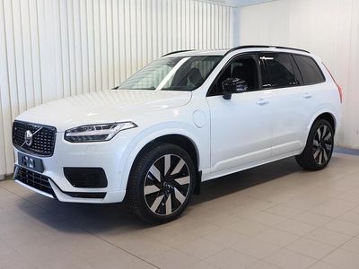 Valkoinen Käytetty 2025 Volvo XC90 Performance Katumaasturi | 92 900 €