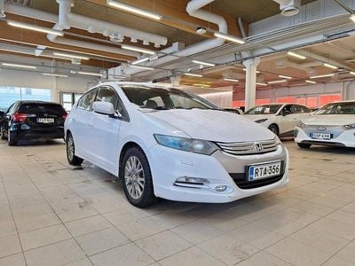 Käytetty Honda Insight Elegance 88 HP (64 kW) 2011 Viistoperä