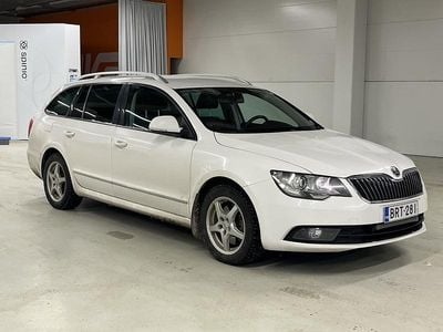 Käytetty 2015 Skoda Superb Business Line Farmari | 8 900 € (Supertarjous)