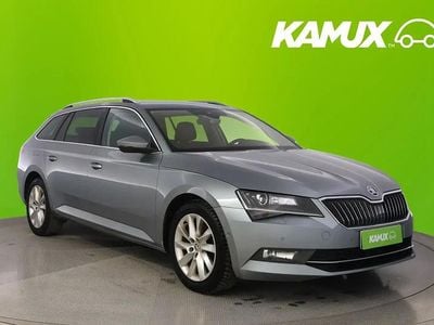 Hopea / harmaa Käytetty 2016 Skoda Superb Style Farmari | 14 860 € (Perustarjous)