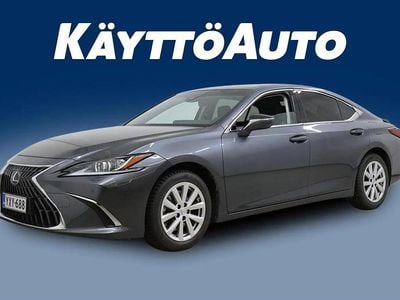 Käytetty Lexus ES300H Business Edition 178 HP (130 kW) 2024 Harmaa Sedan