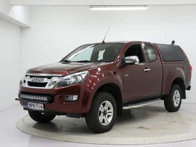 käytetty Isuzu D-Max Space Cab 3500 4WD 2,5 MT LS