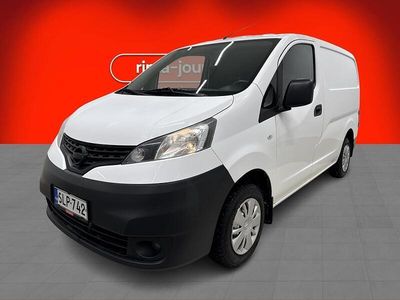 Valkoinen Käytetty 2015 Nissan NV200 Tila-auto | 7 490 €