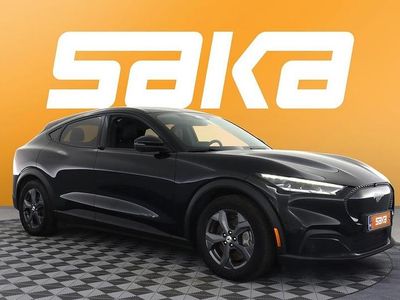Käytetty 2021 Ford Mustang Mach-E Katumaasturi | 25 400 € (Perustarjous)