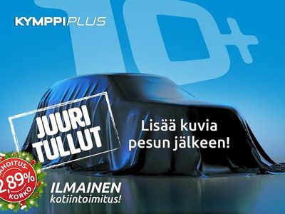 Valkoinen Käytetty 2018 Volvo V60 Momentum Farmari | 25 470 € (Kallis)