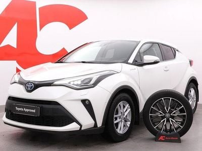 Käytetty Toyota C-HR Premium 122 HP (89 kW) 2020 Valkoinen Katumaasturi
