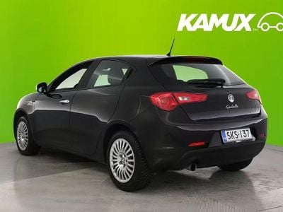 Käytetty Alfa Romeo Giulietta Edizione Speciale 2013 Viistoperä