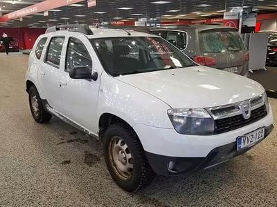 Käytetty Dacia Duster Lauréate 110 HP (80 kW) 2011 Katumaasturi