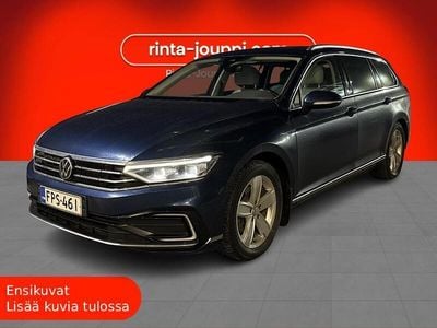 Sininen Käytetty 2021 VW Passat GTE Farmari | 18 380 € (Perustarjous)