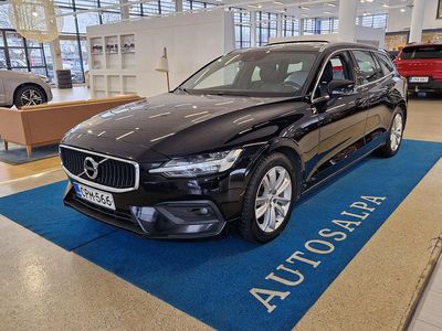Käytetty Volvo V60 Momentum 431 HP (317 kW) 2018 Musta Farmari
