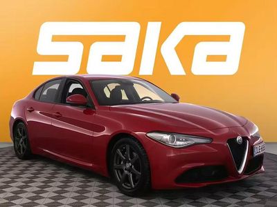 Käytetty Alfa Romeo Giulia Super 180 HP (132 kW) 2019 Sedan