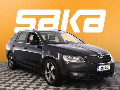 Käytetty Skoda Octavia LAURIN & KLEMENT 184 HP (135 kW) 2015 Viistoperä