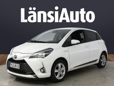 Valkoinen Käytetty 2020 Toyota Yaris Hybrid Edition Viistoperä | 16 780 € (Perustarjous)