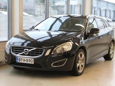 Musta Käytetty 2011 Volvo V60 Business Edition Farmari | 12 990 € (Kallis)