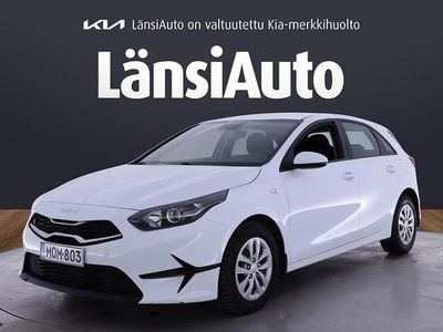 Käytetty Kia Ceed LX 120 HP (88 kW) 2023 Valkoinen Viistoperä