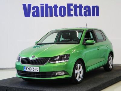 käytetty Skoda Fabia 1,2 TSI 90 Style, 1. Omistajalta! / Carplay / Tutka / Vakkari / Keyless / Autom. AC / Lohko+sisäp. / Bluetooth / Yms!