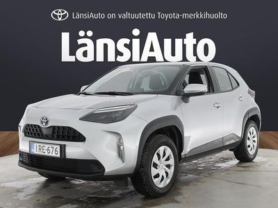Käytetty Toyota Yaris Cross Active 116 HP (85 kW) 2023 Katumaasturi