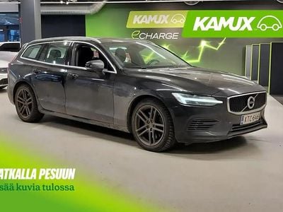 Musta Käytetty 2020 Volvo V60 Momentum Farmari | 20 900 € (Hyvä tarjous)
