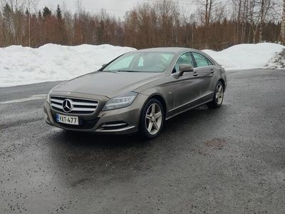 käytetty Mercedes CLS350 CDI BE Juuri Saapunut! | Muistipenkit | Kattoluukku | Vakkari | Tutkat |