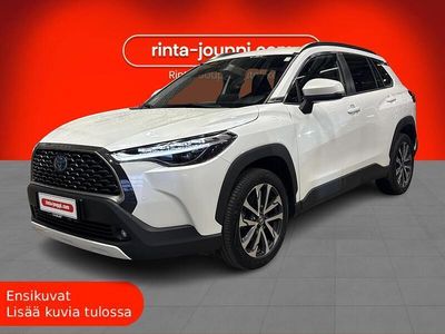 Valkoinen Käytetty 2023 Toyota Corolla Cross Style Katumaasturi | 33 490 €