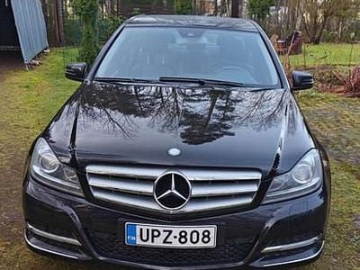 Mercedes C200