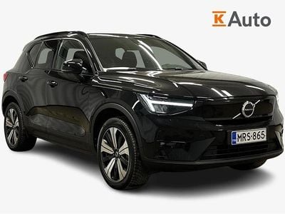 Käytetty Volvo XC40 Plus 300 kW (408 HP) 2022 Musta Katumaasturi