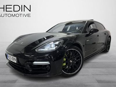 Porsche Panamera 4