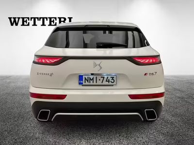 DS Automobiles DS7 Crossback