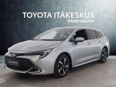 Käytetty Toyota Corolla Edition 140 HP (102 kW) 2024 Hopea Farmari