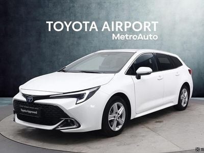 Käytetty Toyota Corolla Edition 140 HP (102 kW) 2023 Valkoinen Farmari