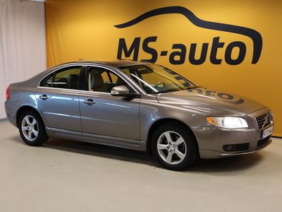 käytetty Volvo S80 2.4D Summum aut - #Nahkapenkit #Cruise #Uusi webasto!