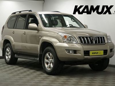 käytetty Toyota Land Cruiser 3,0 D4D 8h aut. / Pa-lämmitin kaukosäädöllä / Nahat / Navi / Kamera / Koukku / Vakkari / Vasta katsa