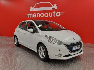 Käytetty 2014 Peugeot 208 Active+ Viistoperä | 4 950 € (Kallis)