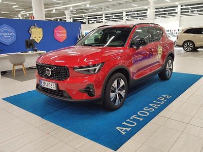 Käytetty 2025 Volvo XC40 Plus Katumaasturi | 47 900 € (Hieman kallis)