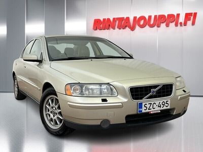 käytetty Volvo S60 S60Sedan (AA) 4ov 2430cm3 - 3kk lyhennysvapaa - J. autoturva